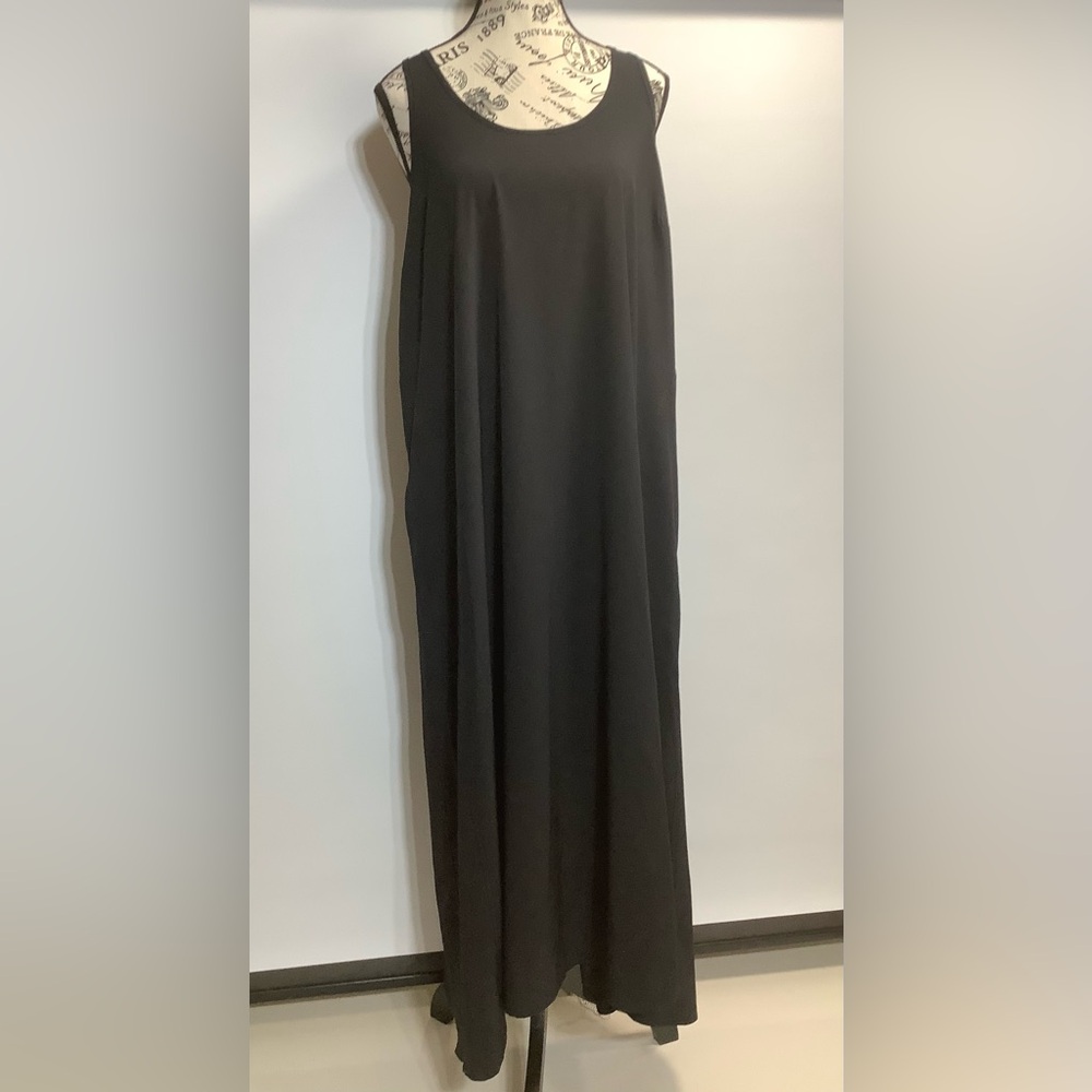 Athleta Black Maxi Dress / Sleeveless/ Relaxed fit / Size L